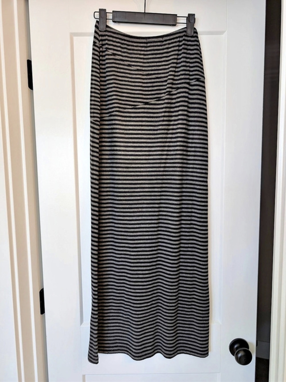 COTTON ON Striped Maxi Skirt in Black & Gray Size Small